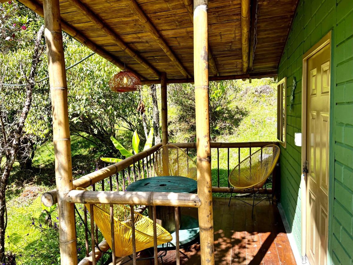 La Casa De Loto Retreat Guatapé Kültér fotó